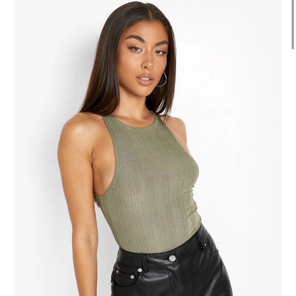 NWOT Boohoo ribbed bodysuit - Picture 2 of 5